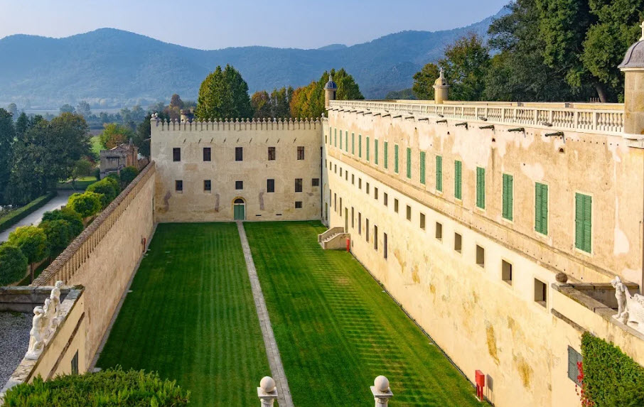 Castello Del Catajo, Italy